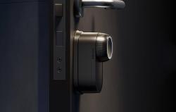 Switchbot Chytrý zámek dveří Lock Ultra (černý)