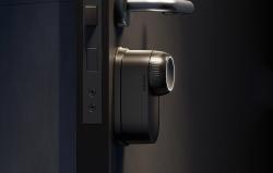 Switchbot Chytrý zámek dveří Lock Ultra (černý)