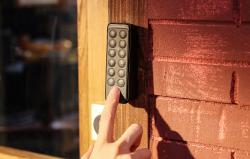 Switchbot Klávesnice - dotykové tlačítko