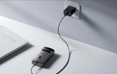 SwitchBot Keypad Vision Pro tmavě šedá klávesnice pro chytrý zámek