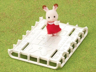 Sylvanian Families Auto Van růžové s nosičem herní set s doplňky plast