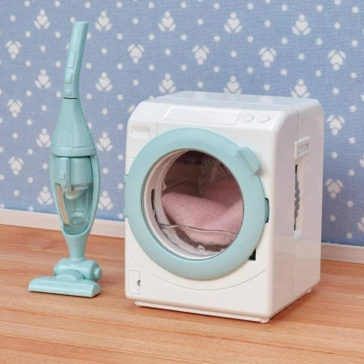 Sylvanian Families automatická práčka + vysávač s doplnkami k hracím sadám