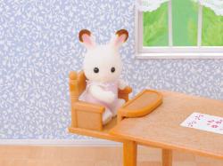 Sylvanian Families jídelní stůl + 5 židliček nábytek doplněk k herním sadám