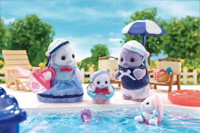 Sylvanian Families Rodina tuleňů set 4 figurky s doplňky k herním setům