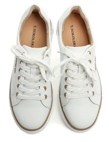 T. Sokolski T.Sokolski W26-235 bílé dámské polobotky na klínku