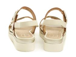 Tamaris Comfort 8-58706-42 béžovo hnědé dámské nadměrné sandály