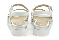 Tamaris Comfort 8-58708-42 bílé dámské nadměrné sandály