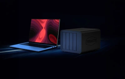 TerraMaster D8 Hybrid DAS skříň pro 8 disků