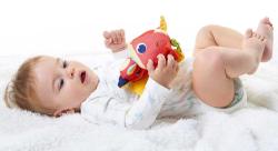 Tiny Love Baby lišák Christopher textilní závěsný vibrující s kousátkem pro miminko