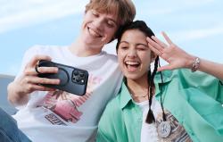 Torras Pouzdro Ostand Pro pro iPhone 16 Pro (modré)