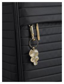 Travelite BARBARA Stepp L Black + kosmetická taštička zdarma