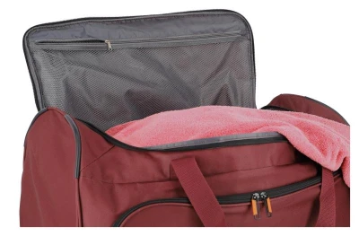 Travelite Basics Fresh Wheeled Duffle Bordeaux taška