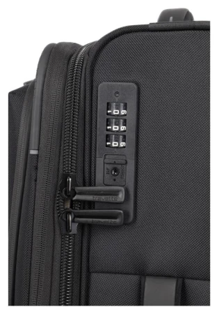 Travelite Crosslite 5.0 2w S exp. Black kufr + kosmetická taštička zdarma