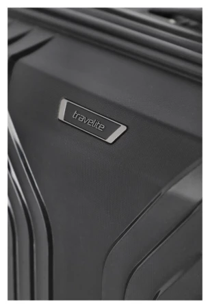 Travelite Elvaa 4w S Black kufr + kosmetická taštička zdarma