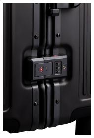 Travelite Next 4w M Black kufr + sleva 500,- na příslušenství
