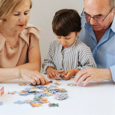 Trefl PUZZLE Tlapková patrola na trávniku 33x22cm skladačka 60 dielikov