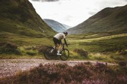 Force MTB REVOLT CARBON bílé cyklistické tretry