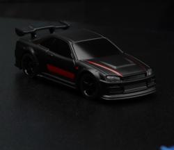 TURBO RACING 1/76 C74 On-Road RC Car RTR (černá s červeným pruhem)
