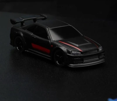 TURBO RACING 1/76 C74 On-Road RC Car RTR (černá s červeným pruhem) TURBO RACING 1/76 C74 On-Road RC Car RTR (černá s červeným pruhem)