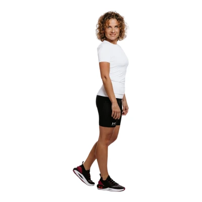 Under Armour UA HG 8in Short-BLK dámské tréninkové kraťasy