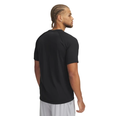 Under Armour UA M TECH PRINT FILL SS-BLK pánské tréninkové tričko