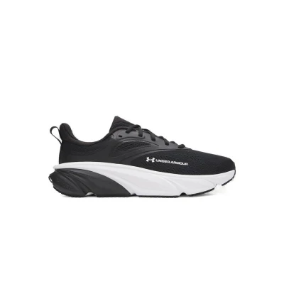 Under Armour UA Rogue 6 M black/black/white pánské běžecké boty