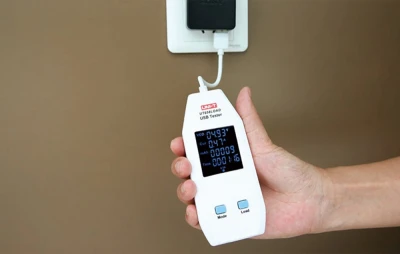 UNI-T UT658LOAD bílý USB tester