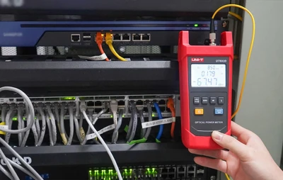 UNI-T UT692G červeno-černý tester optických vláken