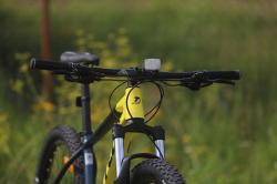 United Clovis 3.10 29 Modro/žlté horské kolo + výbava zadarmo