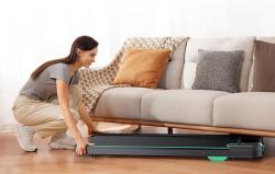 Urevo Elektrický běžecký pás Spacewalk E4APP (černý)