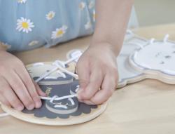 Viga DŘEVO PolarB Provlékací zvířátka (dřevěná hračka)