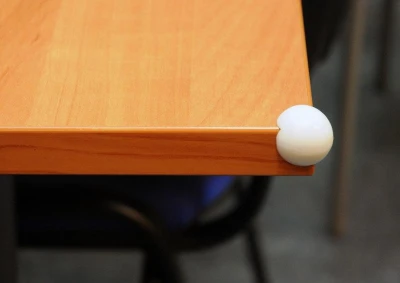 Vorel Chráníč na rohy nábytku, samolepící, transparentní 4ks