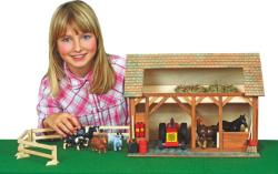 Walachia Stáj W30 Hobby Kit DŘEVĚNÁ (stavebnice)