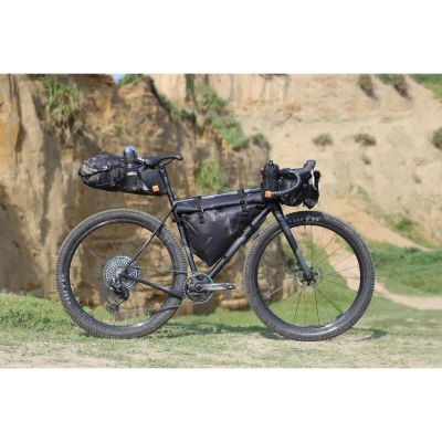 Woho Podsedlová Brašna X-touring Diamond Cybercam Černá M