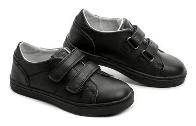 Wojtylko 3A22021C černé dětské polobotky