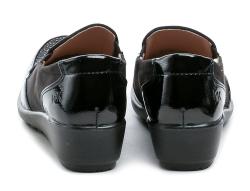 Wojtylko 7B26318 černé dámské polobotky