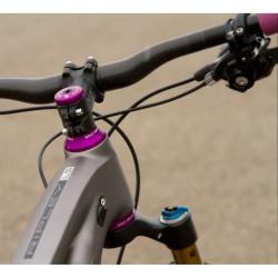 Wolf Tooth Krytka Ultralight Stem Cap Oranžová + 5mm Spacer