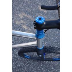 WOLF TOOTH Ultralight Stem Cap krytka zelená + 5mm Spacer