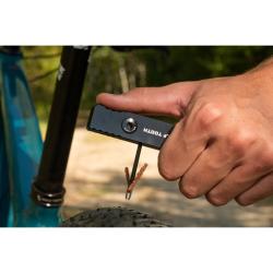 Wolf Tooth Nářadí 8-bit Chainbreaker + Utility Knife