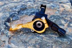 WOLF TOOTH Remote Pro ovládání sedlovky fialová