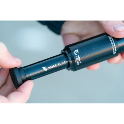 WOLF TOOTH Pumpa Encase Pump 30cc pumpička na kolo