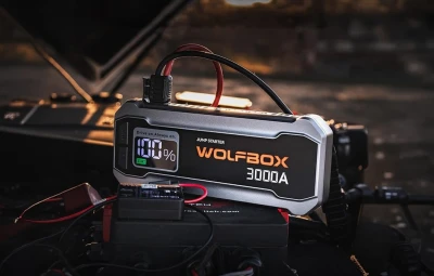 Wolfbox MegaVolt 16 16 000 mAh 3 000 A startovací zdroj