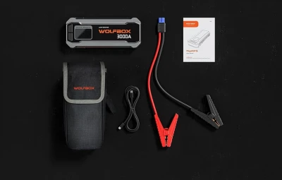 Wolfbox MegaVolt 16 16 000 mAh 3 000 A startovací zdroj
