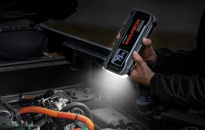 Wolfbox MegaVolt 16 16 000 mAh 3 000 A startovací zdroj