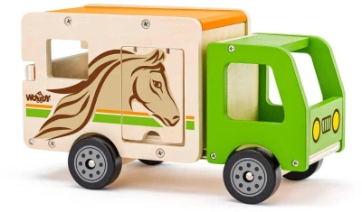 Woody DREVO Auto preprava koní funkčný set so 2 koníkmi a figúrkami