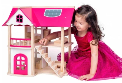 Woody DŘEVO Vila Anna-Marie herní set dům s nábytkem a 2 panenkami