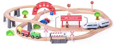 Woody DŘEVO Vláčkodráha s elektrickou mašinkou 60 dílků na baterie