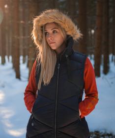 Woox Asola Black Onyx dámska vesta