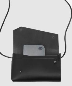 Woox Deponea Atera kabelka