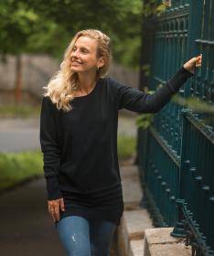 Woox Lies Black Beauty svetr